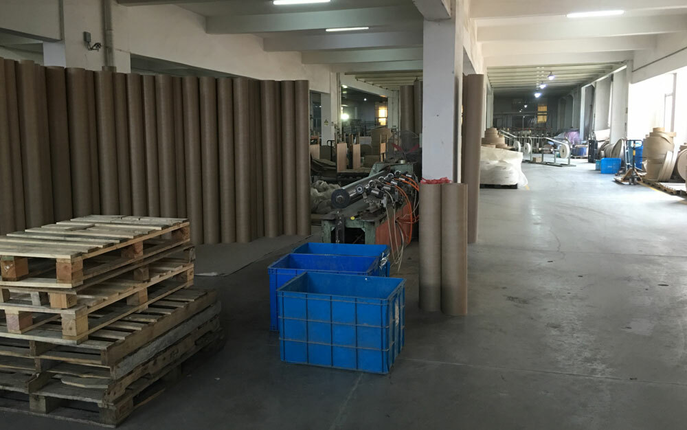 圓通紙管生產車間